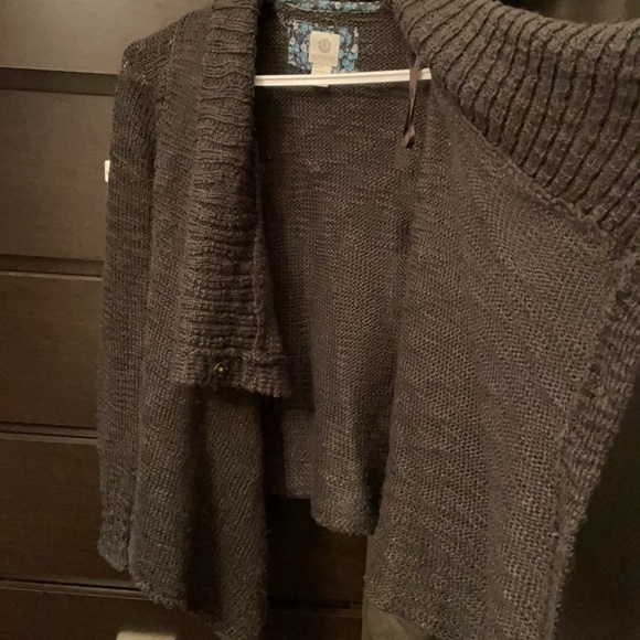 Dark brown cardigan - Picture 2 of 2